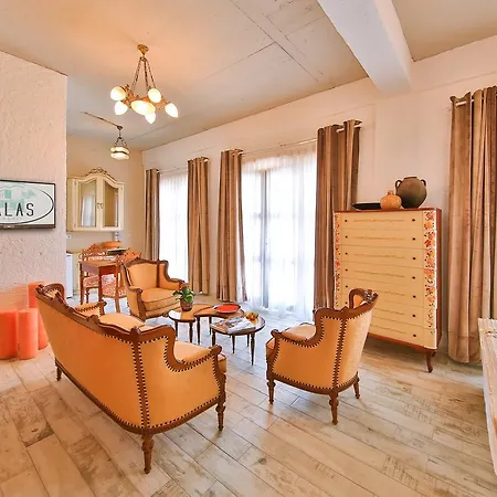 Отель Koyici